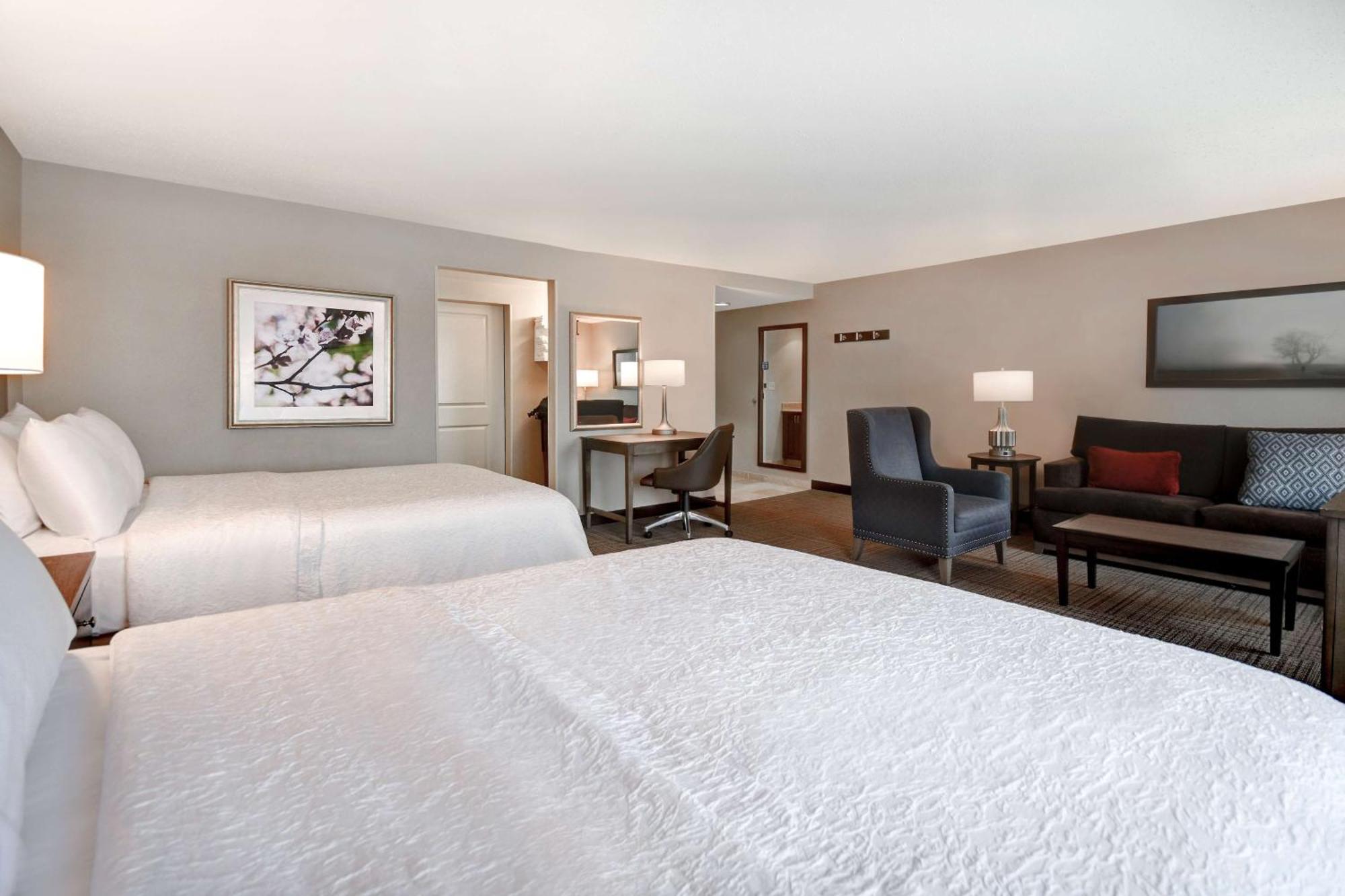 Hampton Inn & Suites Alexandria Old Town Area South Ngoại thất bức ảnh