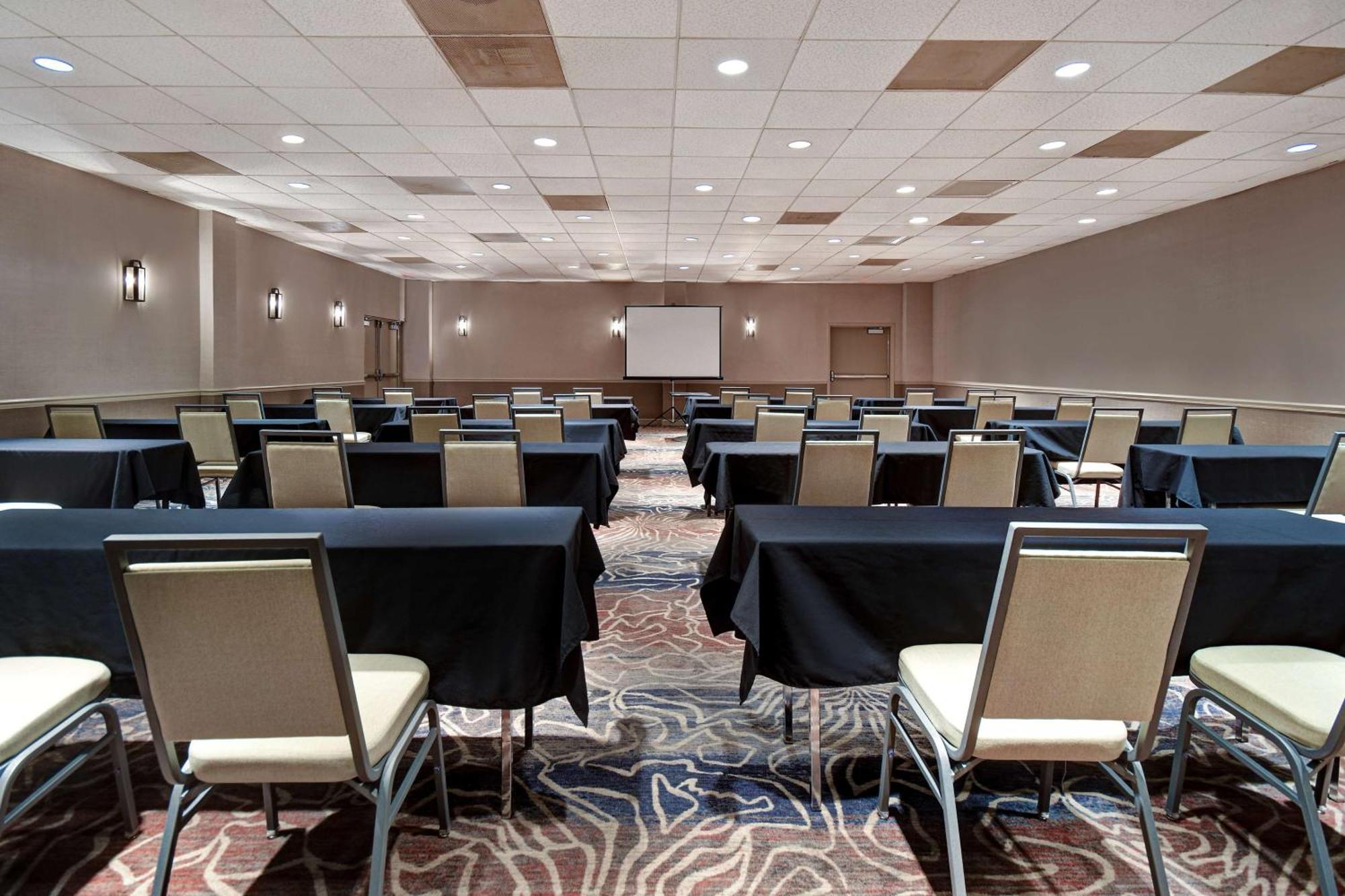 Hampton Inn & Suites Alexandria Old Town Area South Ngoại thất bức ảnh