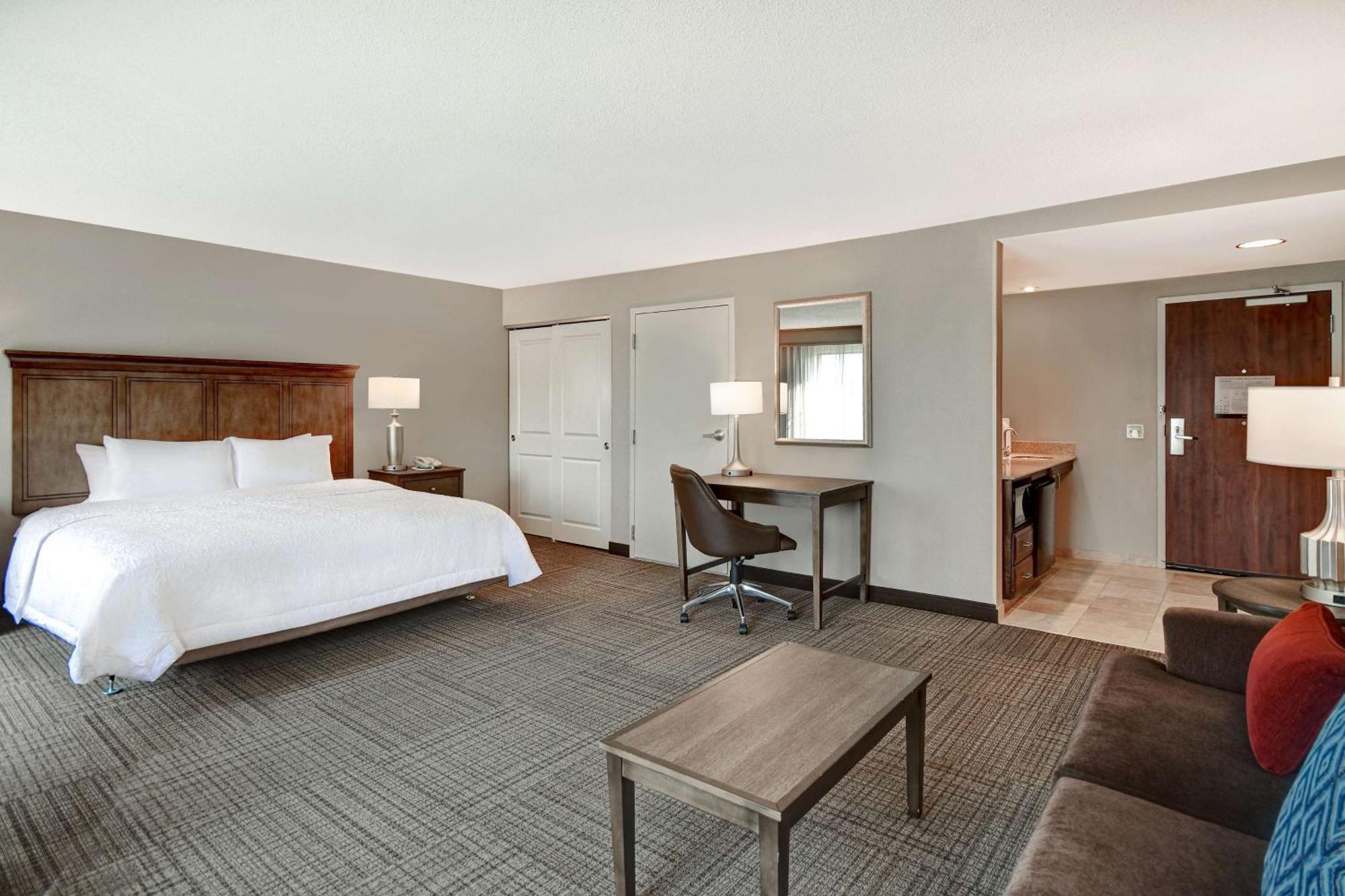 Hampton Inn & Suites Alexandria Old Town Area South Ngoại thất bức ảnh