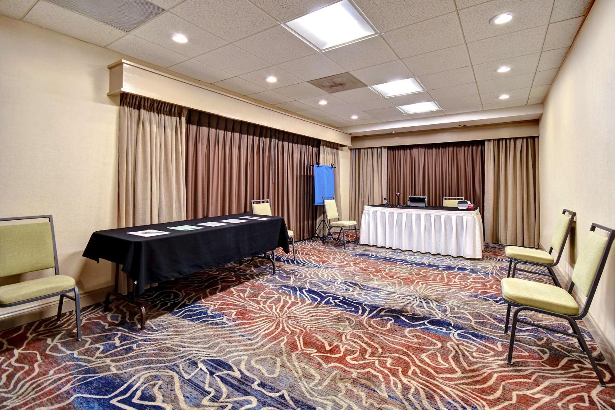 Hampton Inn & Suites Alexandria Old Town Area South Ngoại thất bức ảnh