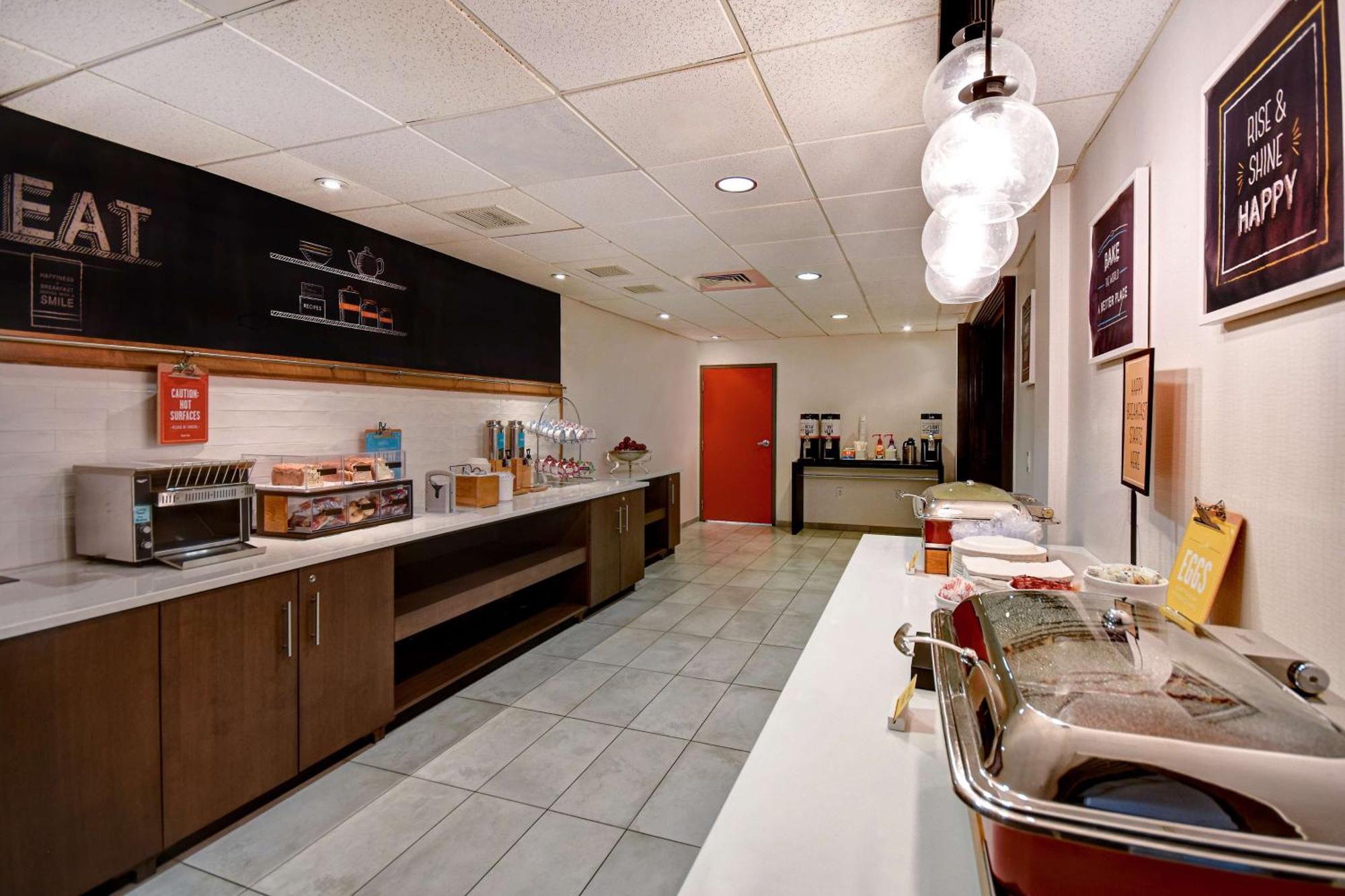 Hampton Inn & Suites Alexandria Old Town Area South Ngoại thất bức ảnh