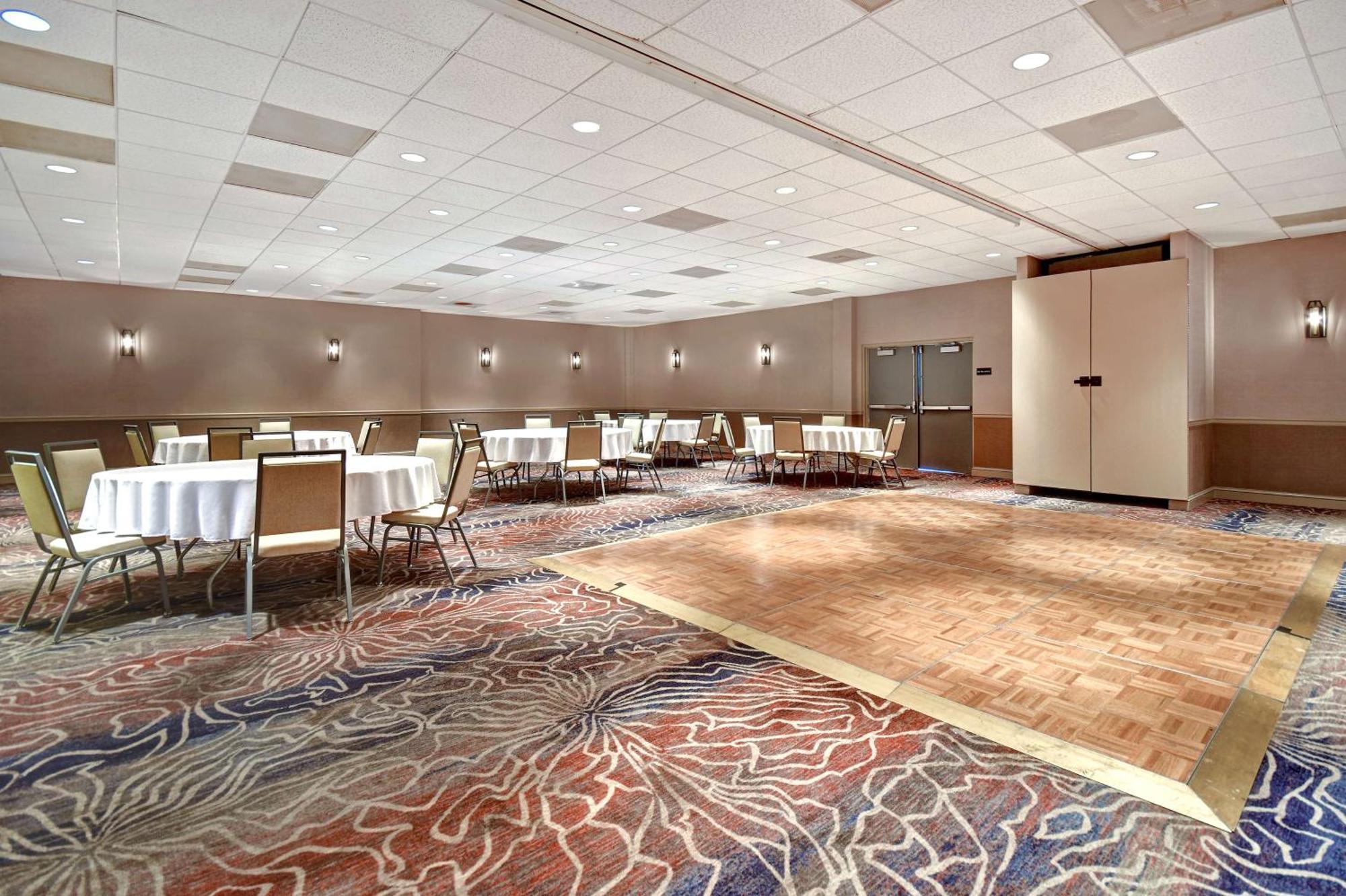 Hampton Inn & Suites Alexandria Old Town Area South Ngoại thất bức ảnh