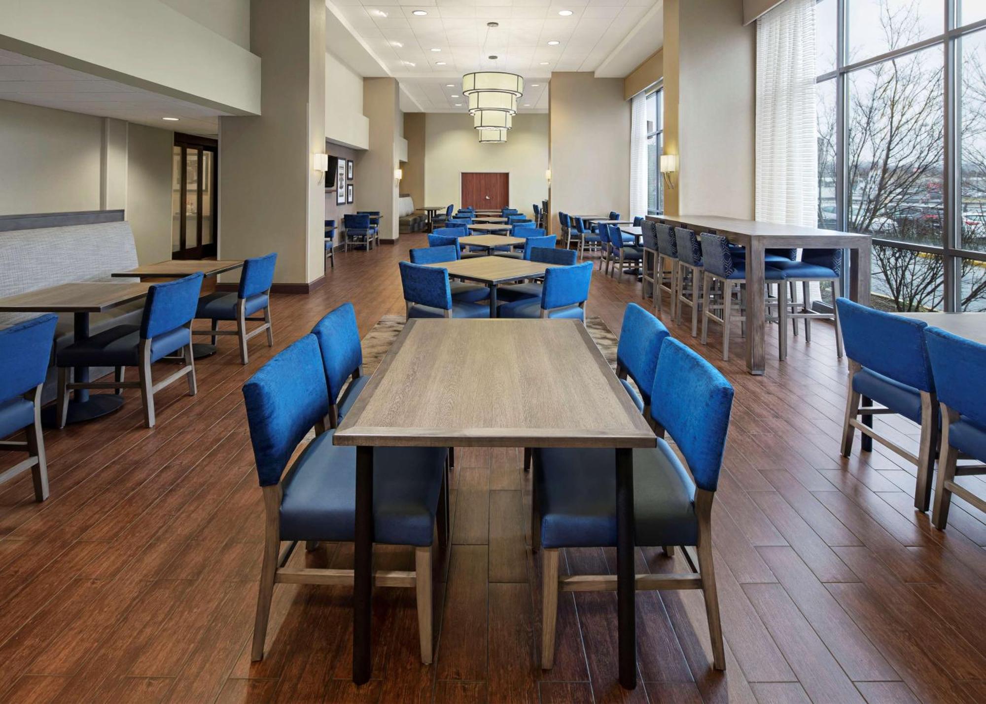 Hampton Inn & Suites Alexandria Old Town Area South Ngoại thất bức ảnh