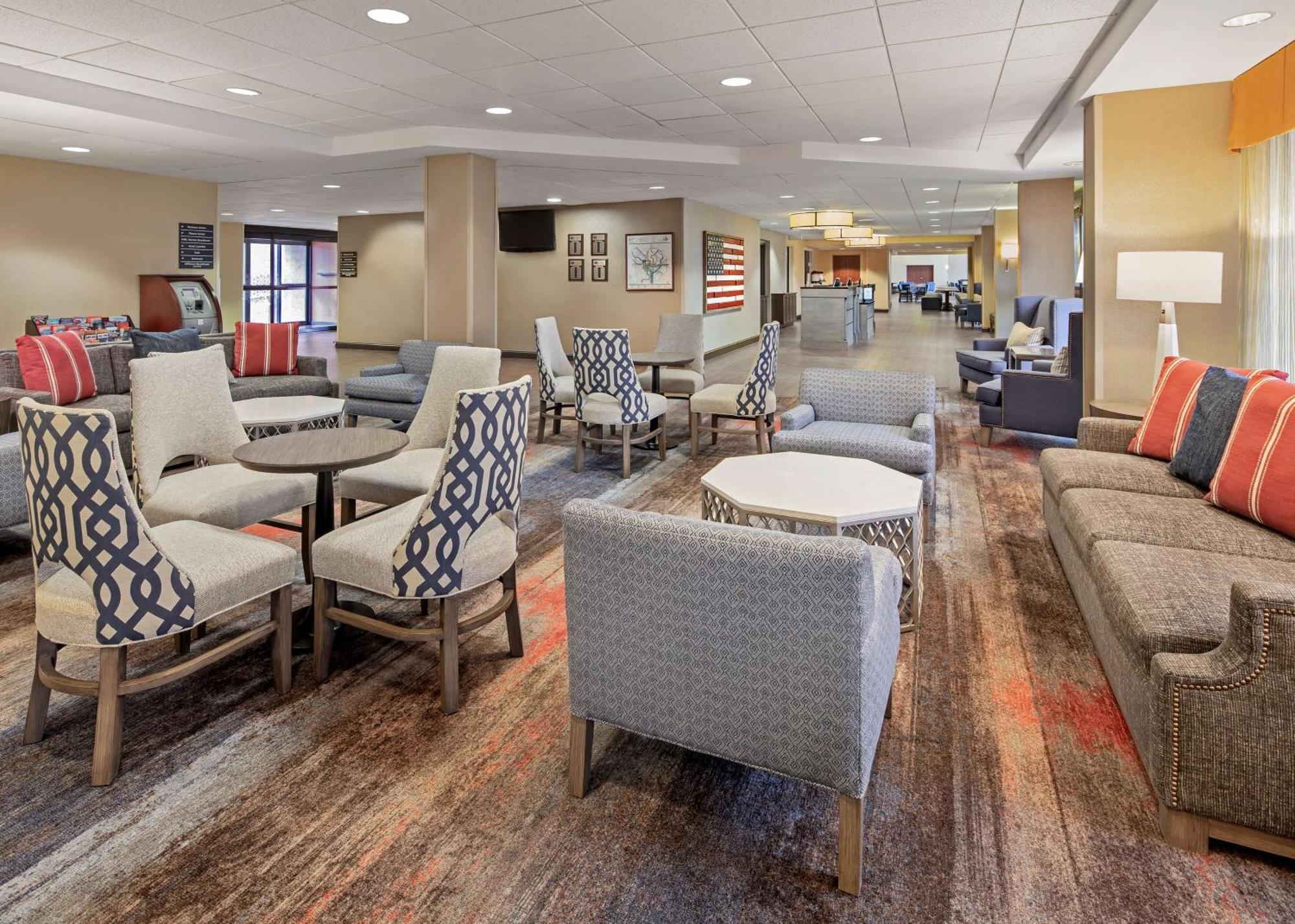 Hampton Inn & Suites Alexandria Old Town Area South Ngoại thất bức ảnh